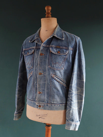 Vintage 1970s Wrangler denim jacket - selvedge workwear - whisker fades - 42" chest