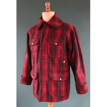 Vintage 1950s Woolrich plaid wool jacket - workwear mackinaw - hunting chore coat - 43” chest