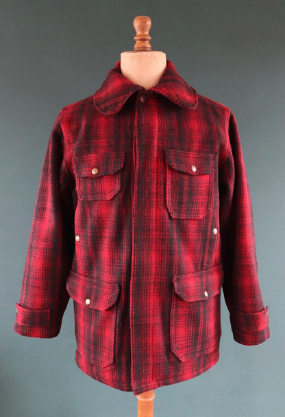 Vintage 1950s Woolrich plaid wool jacket - workwear mackinaw - hunting chore coat - 43” chest