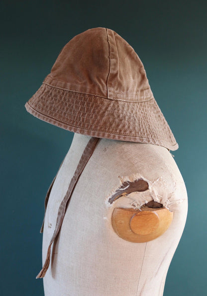 Vintage 1960s French sou’wester - brown duck cotton canvas - railway workwear - SNCF bucket hat