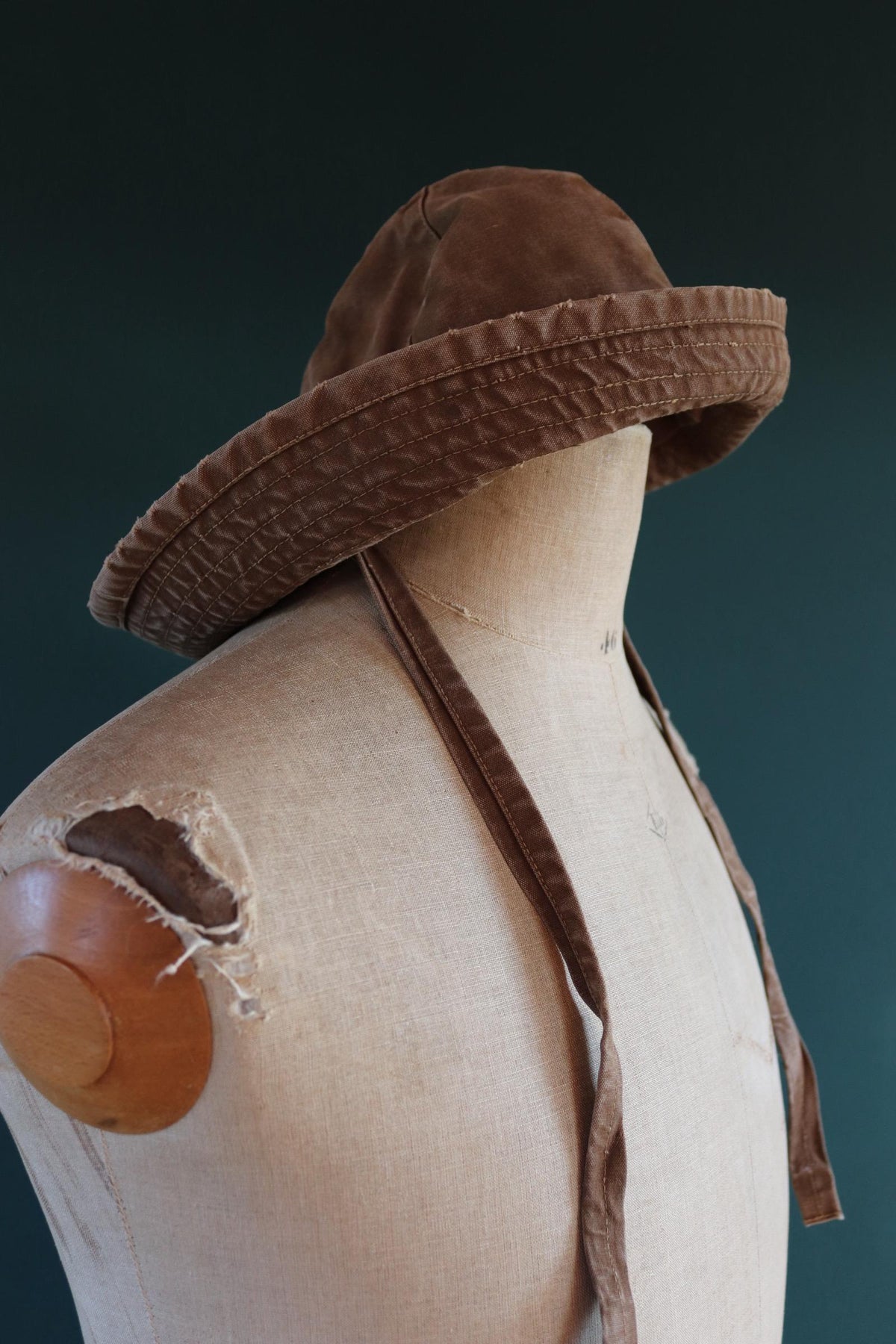 Vintage 1960s French sou’wester - brown duck cotton canvas - railway workwear - SNCF bucket hat