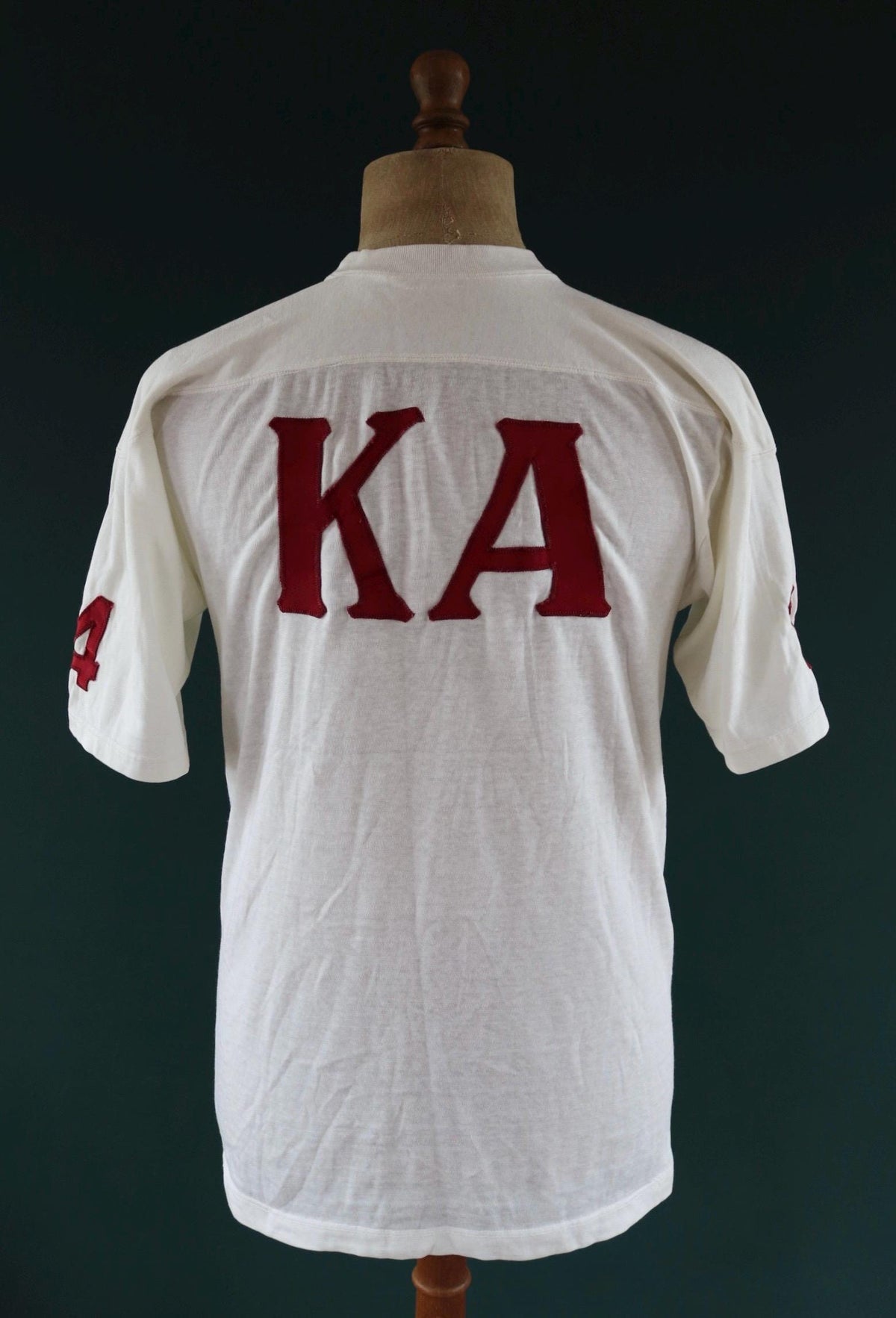 Vintage 1950s durene t shirt - sportswear top - Greek letters - chain stitch - 39" chest