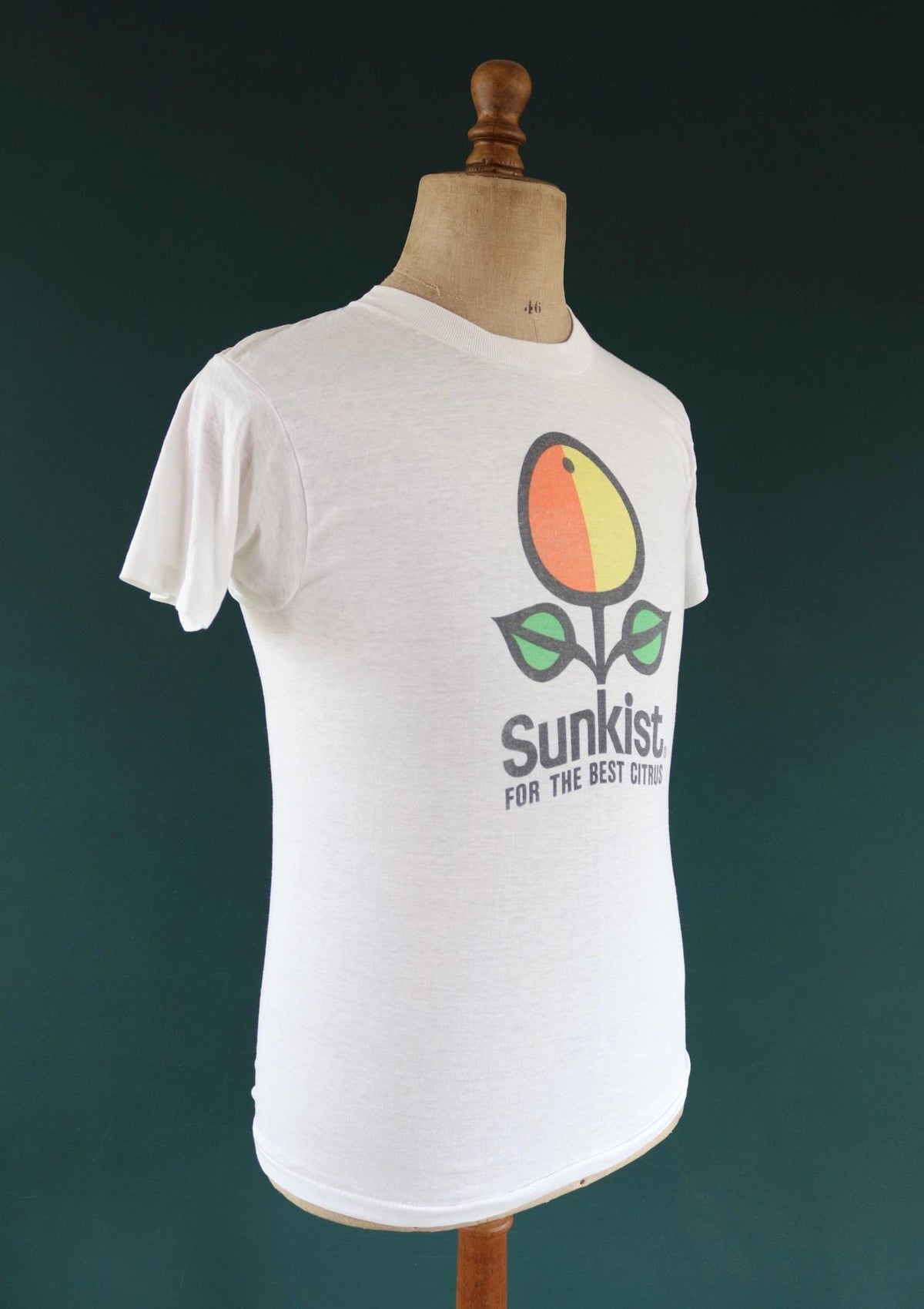 Vintage 1970s Sunkist t shirt - single stitch - soda print - 34” chest