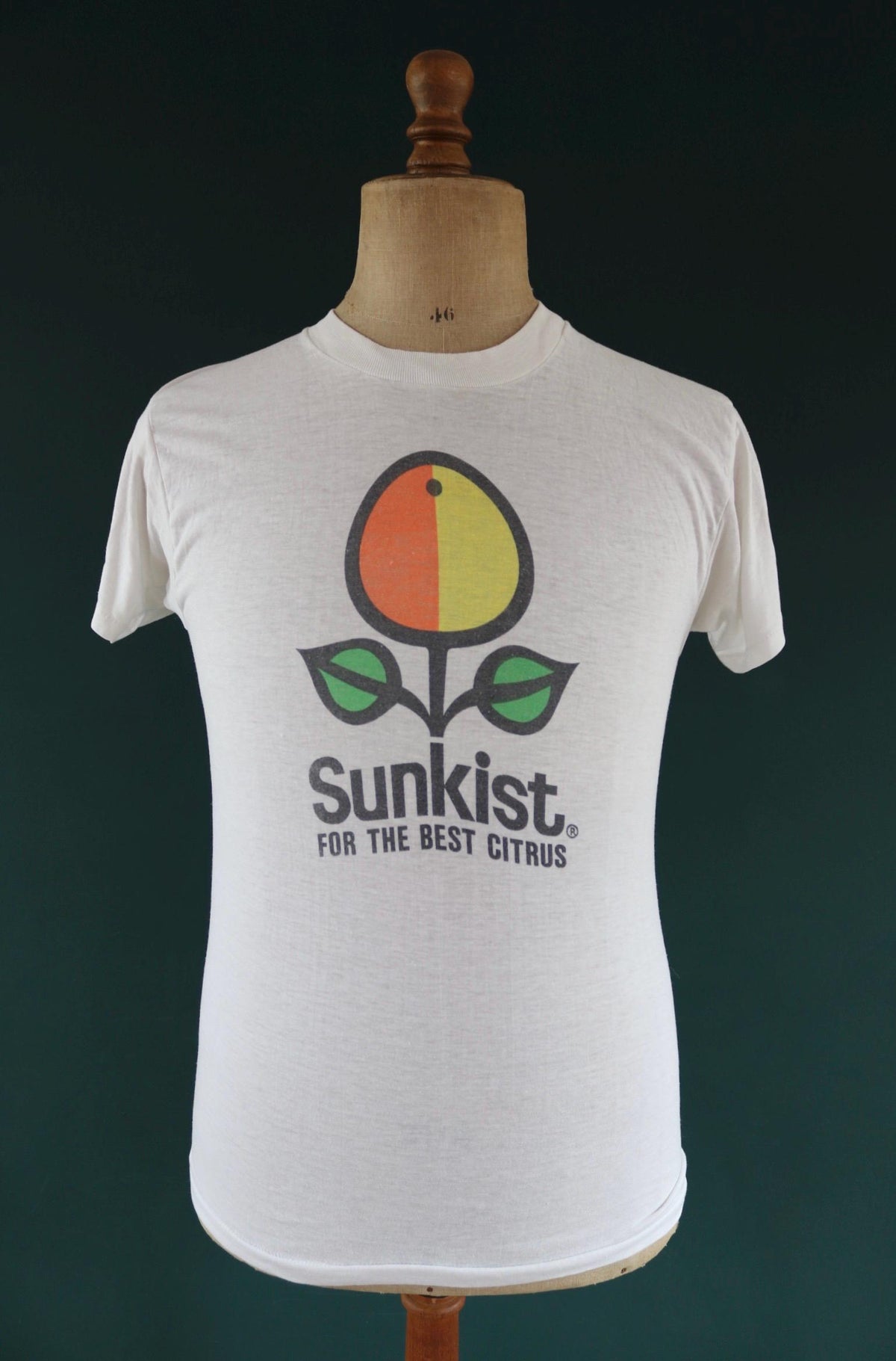 Vintage 1970s Sunkist t shirt - single stitch - soda print - 34” chest