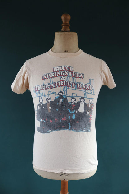 Vintage 1980s Bruce Springsteen tour t shirt - The River print - rock tee - 37” chest