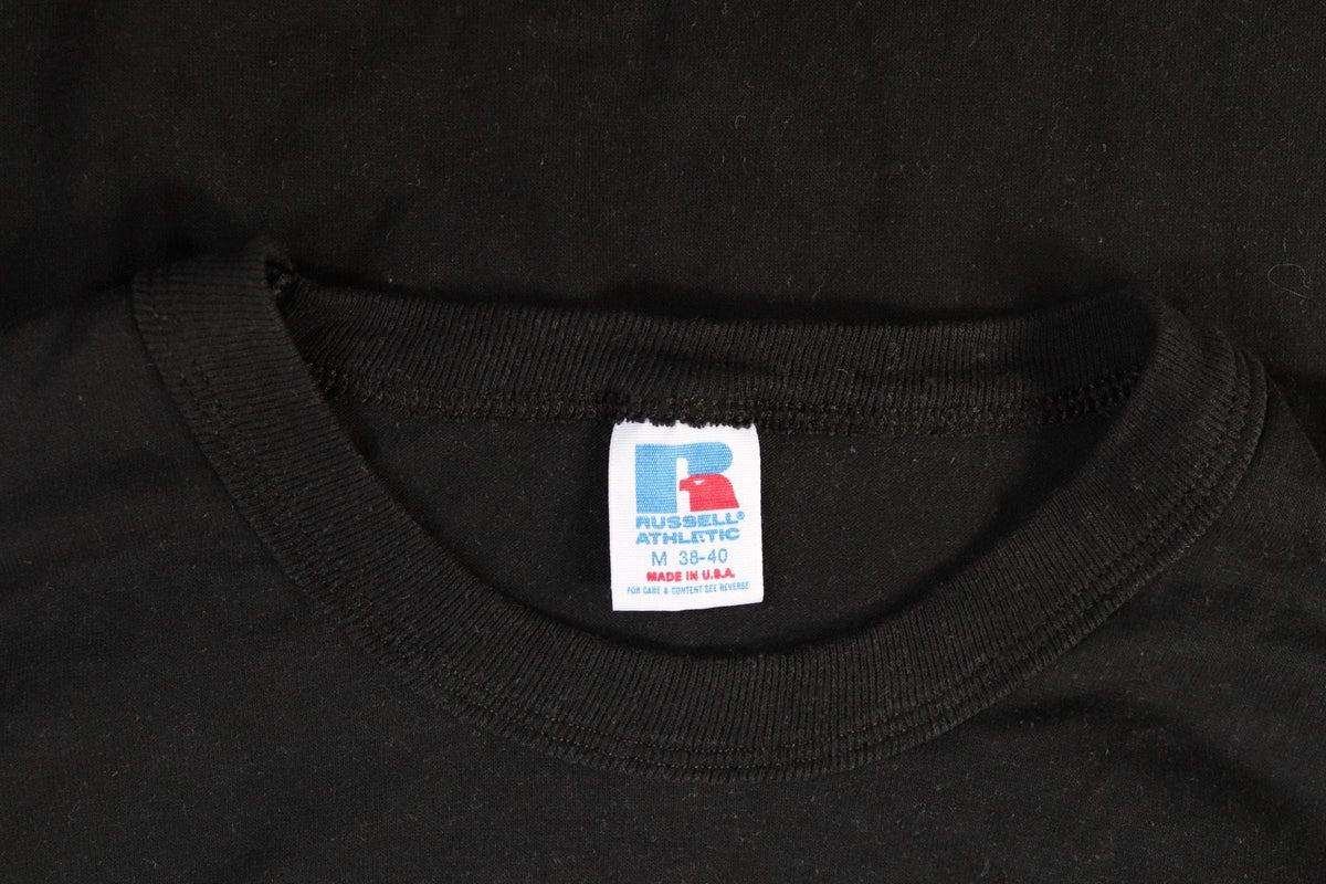 Vintage 1990s t shirt - soccer team - panther print - 38” chest