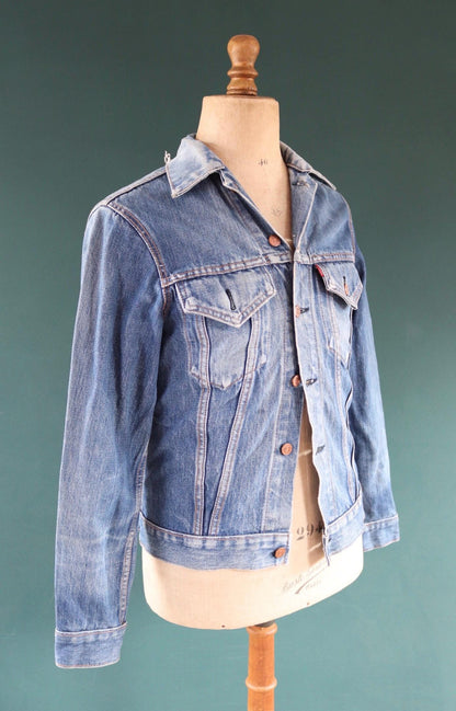 Vintage 1970s Levis big E denim jacket - Levi Strauss red tab - type 3 - trucker workwear - 38” chest