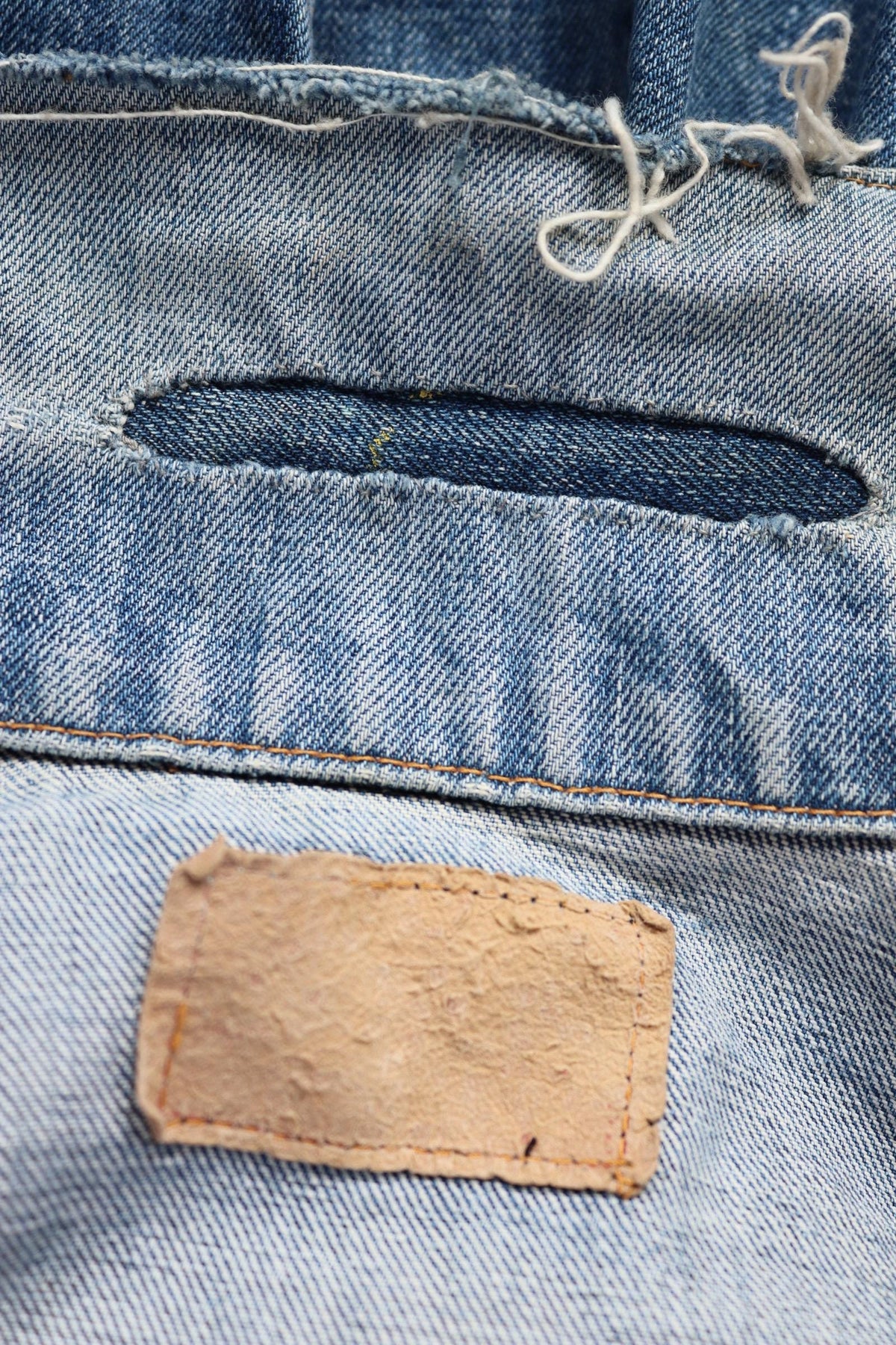 Vintage 1970s Levis big E denim jacket - Levi Strauss red tab - type 3 - trucker workwear - 38” chest