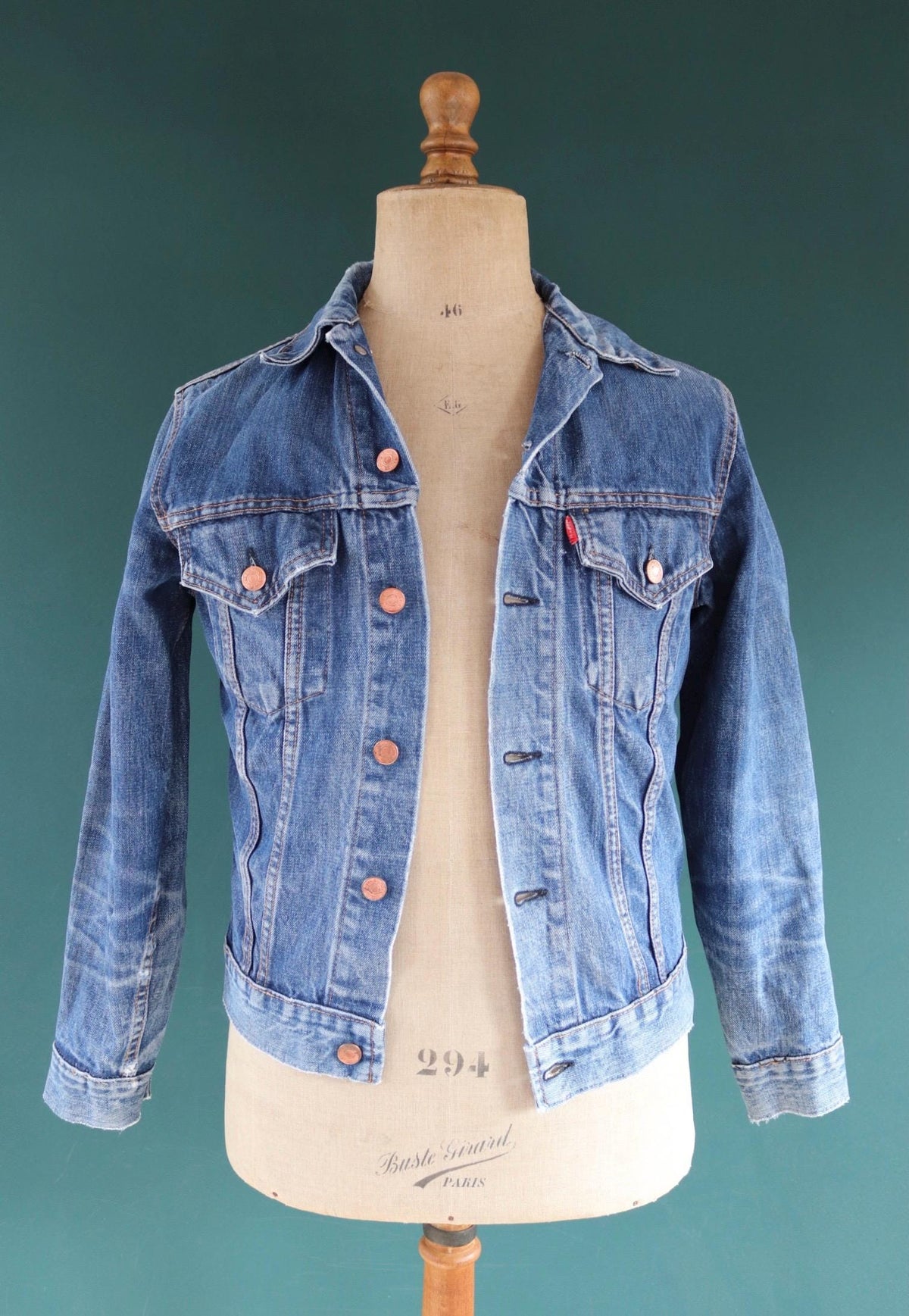 Vintage 1970s Levis big E denim jacket - Levi Strauss red tab - type 3 - trucker workwear - 37” chest
