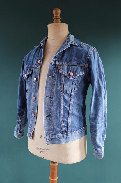 Vintage 1970s Levis big E denim jacket - Levi Strauss red tab - type 3 - trucker workwear - 37” chest