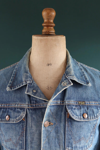 Vintage 1970s Wrangler denim jacket - selvedge workwear - whisker fades - 42" chest