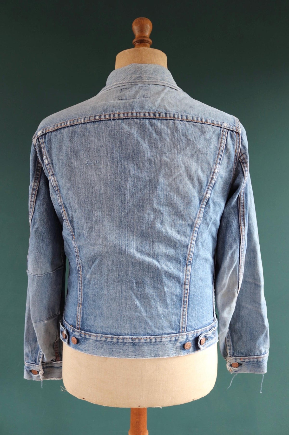 Vintage 1970s Levis big E denim jacket - Levi Strauss red tab - type 3 - trucker workwear - 38” chest
