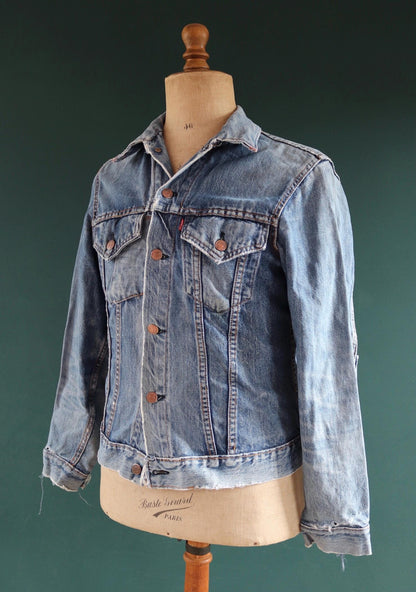 Vintage 1970s Levis big E denim jacket - Levi Strauss red tab - type 3 - trucker workwear - 38” chest