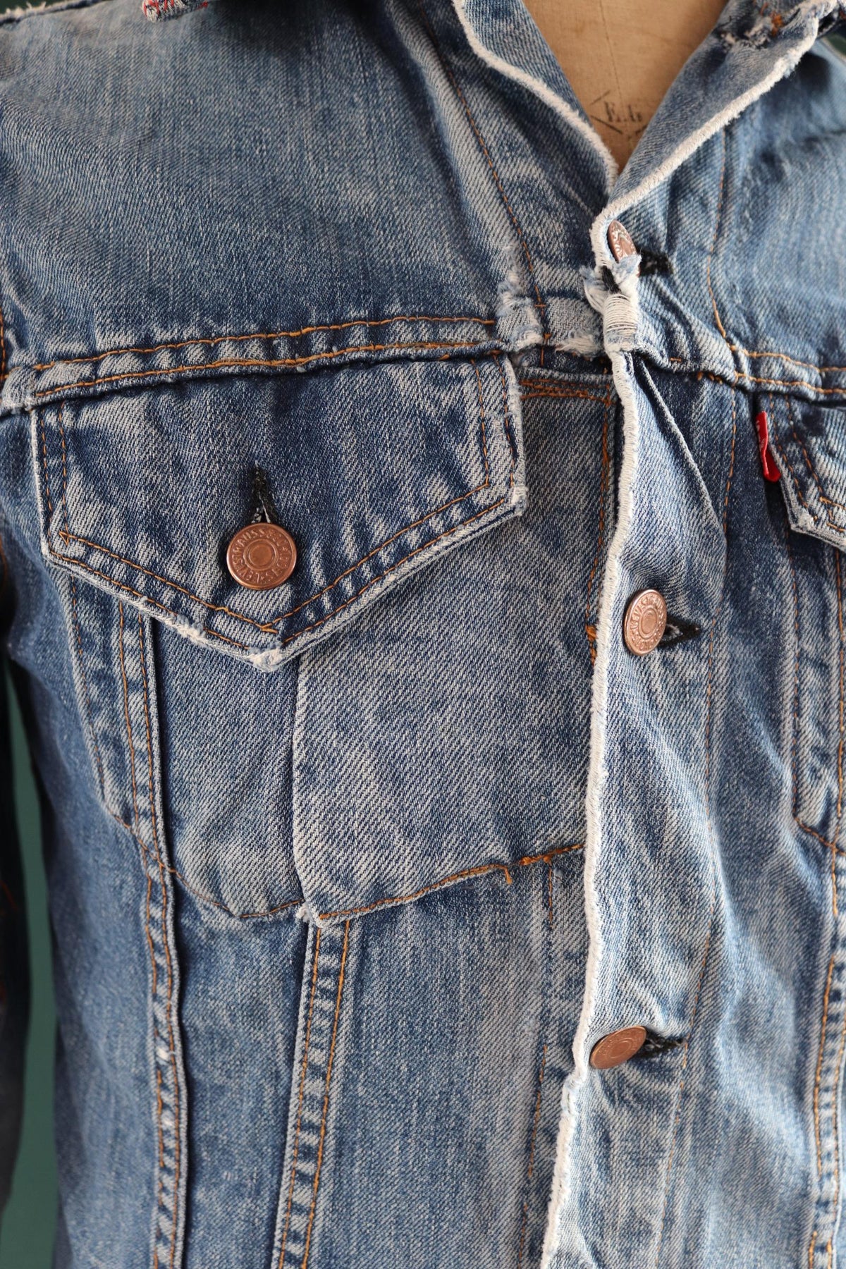 Vintage 1970s Levis big E denim jacket - Levi Strauss red tab - type 3 - trucker workwear - 38” chest