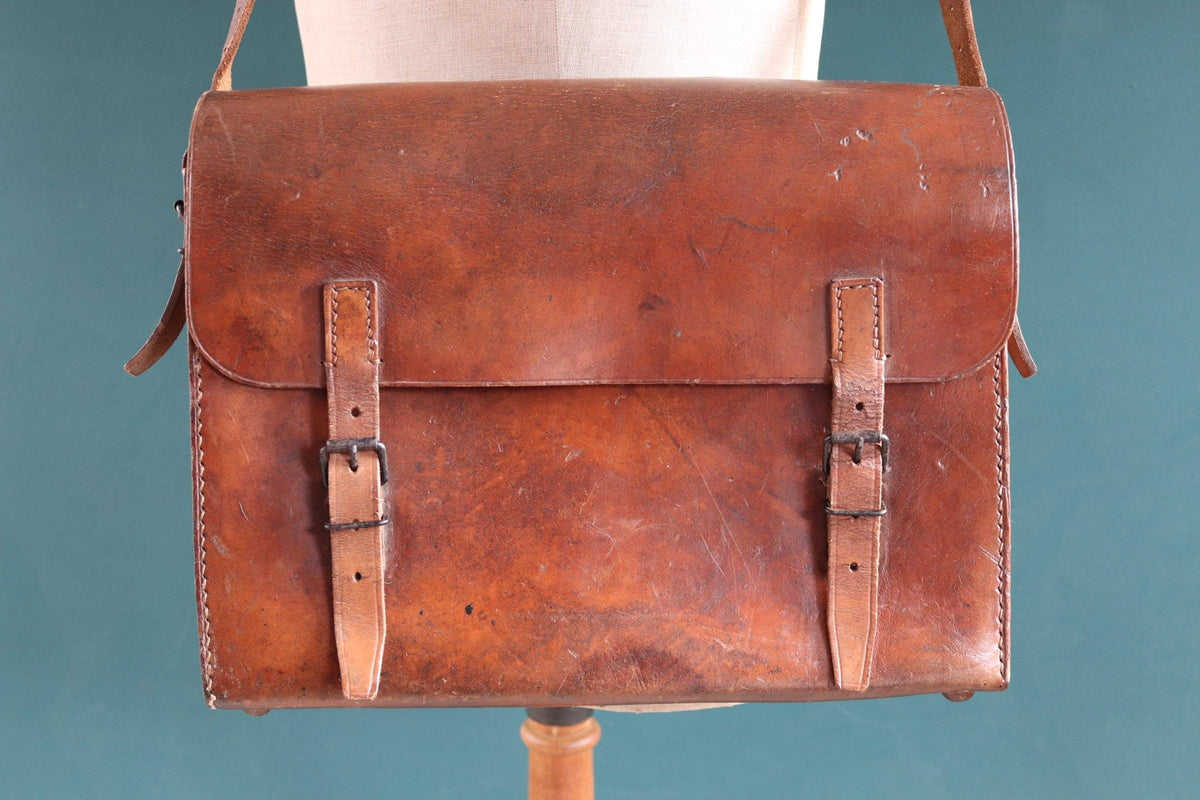 Vintage 1950s French brown leather mail bag - PTT - postman satchel - cross body - 14” x 11” x 4”