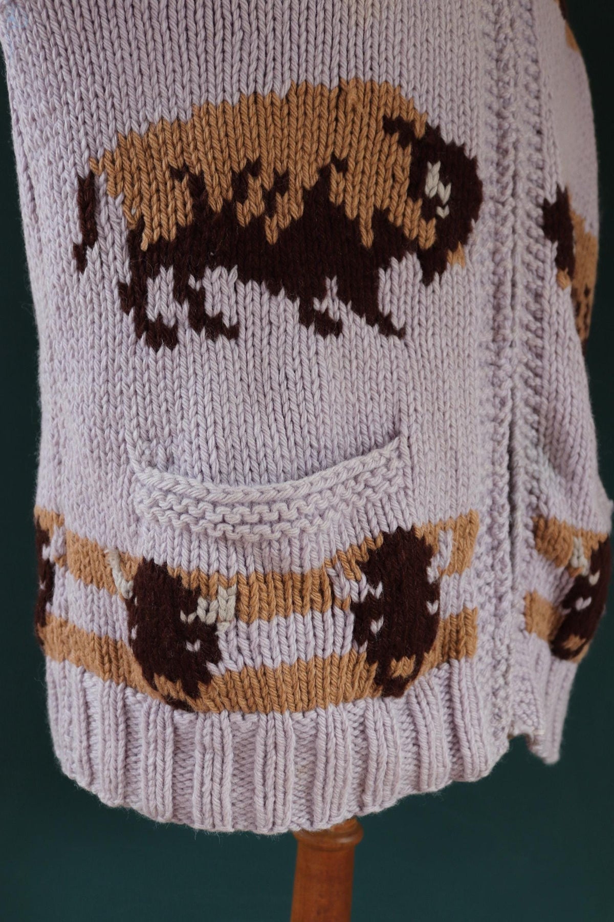Vintage 1960s Cowichan wool sweater - novelty hand knit cardigan - buffalo design - 44” chest