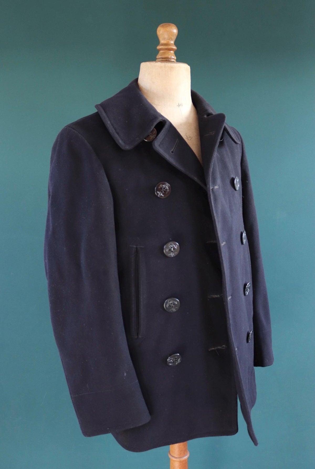 Vintage 1950s wool pea coat - embroidered military souvenir - USN Korean War era - reefer jacket - 37" chest