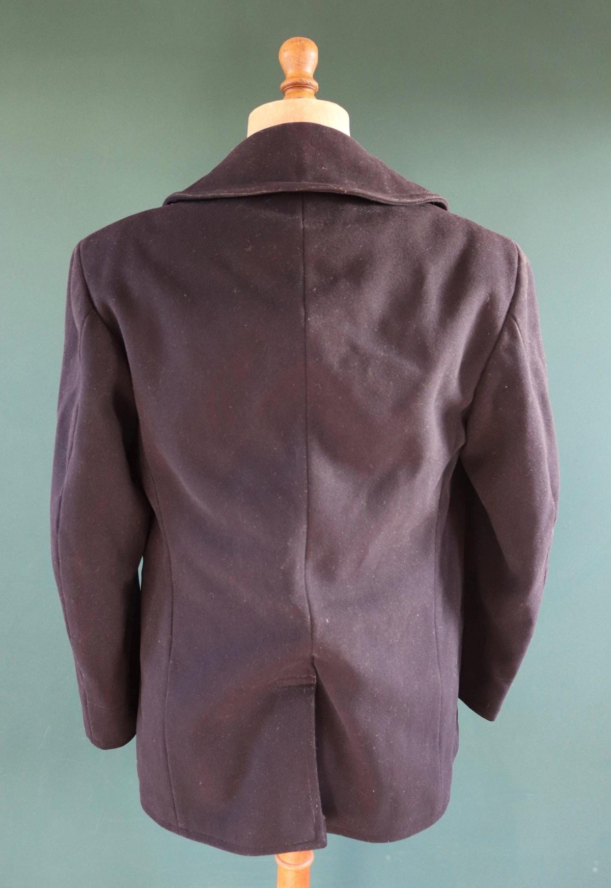 Vintage 1950s wool pea coat - embroidered military souvenir - USN Korean War era - reefer jacket - 37" chest