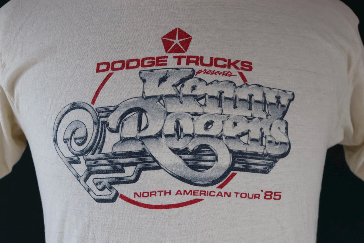 Vintage 1980s Kenny Rogers tour t shirt - rock tee - 38” chest