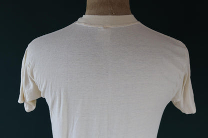 Vintage 1980s Kenny Rogers tour t shirt - rock tee - 38” chest