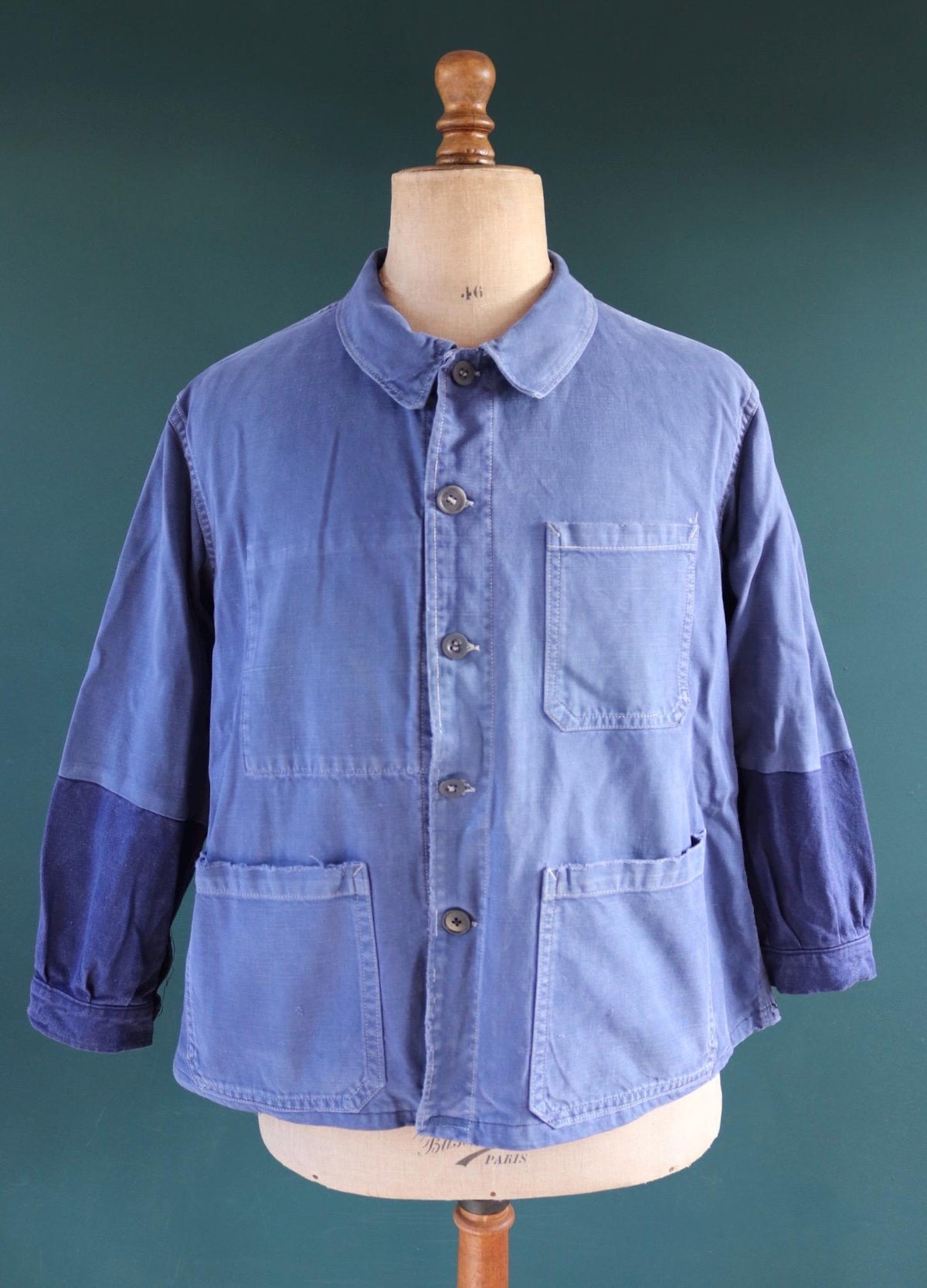 Vintage 1960s French workwear jacket - cotton twill chore coat - 49” chest