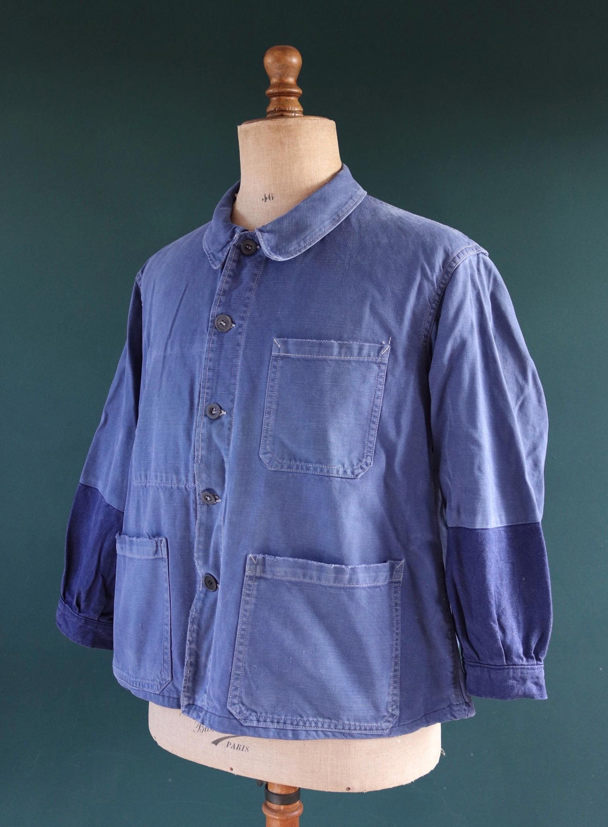 Vintage 1960s French workwear jacket - cotton twill chore coat - 49” chest