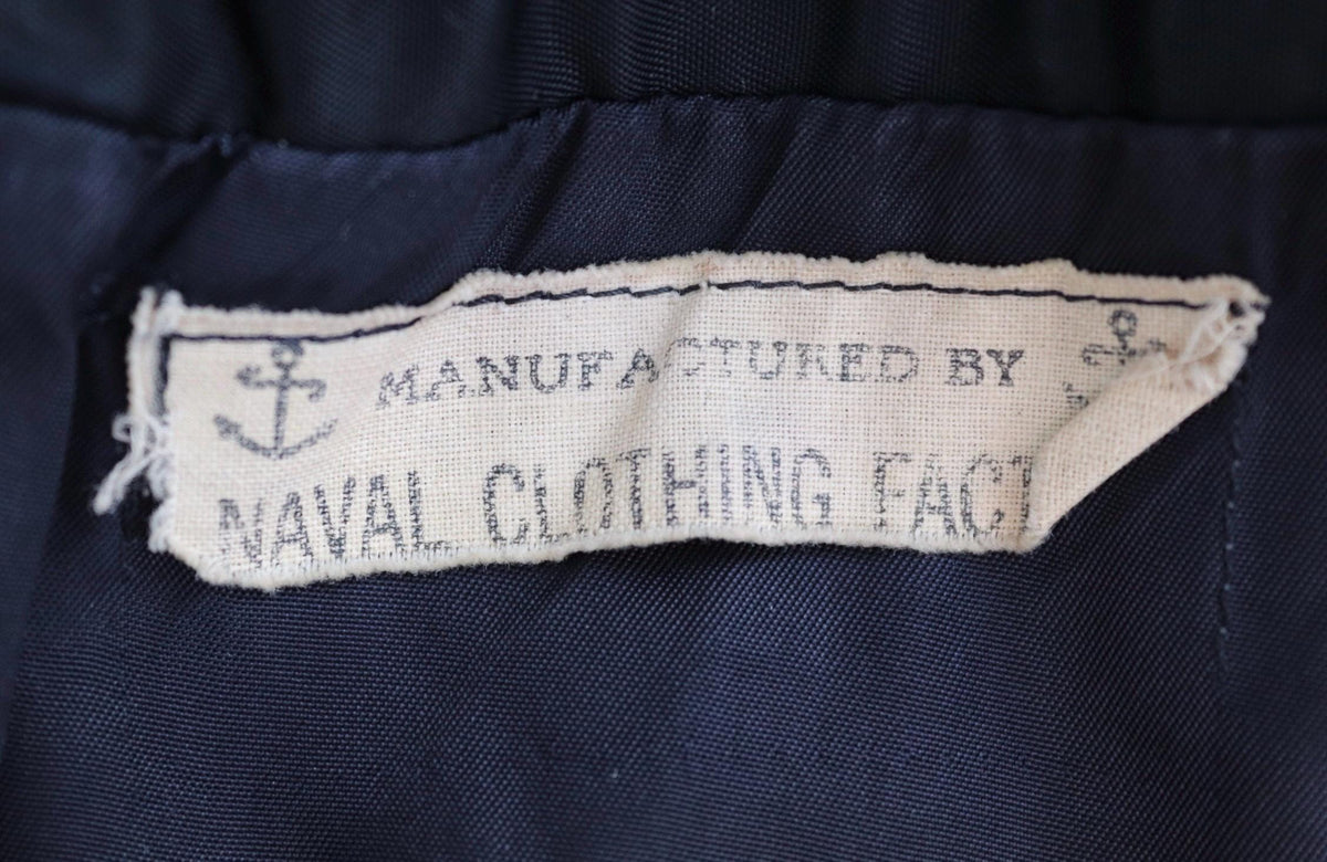 Vintage 1950s wool pea coat - embroidered military souvenir - USN Korean War era - reefer jacket - 37" chest